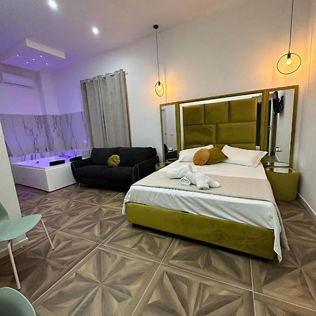 San Ferdinando Suite Room Napoli Dış mekan fotoğraf