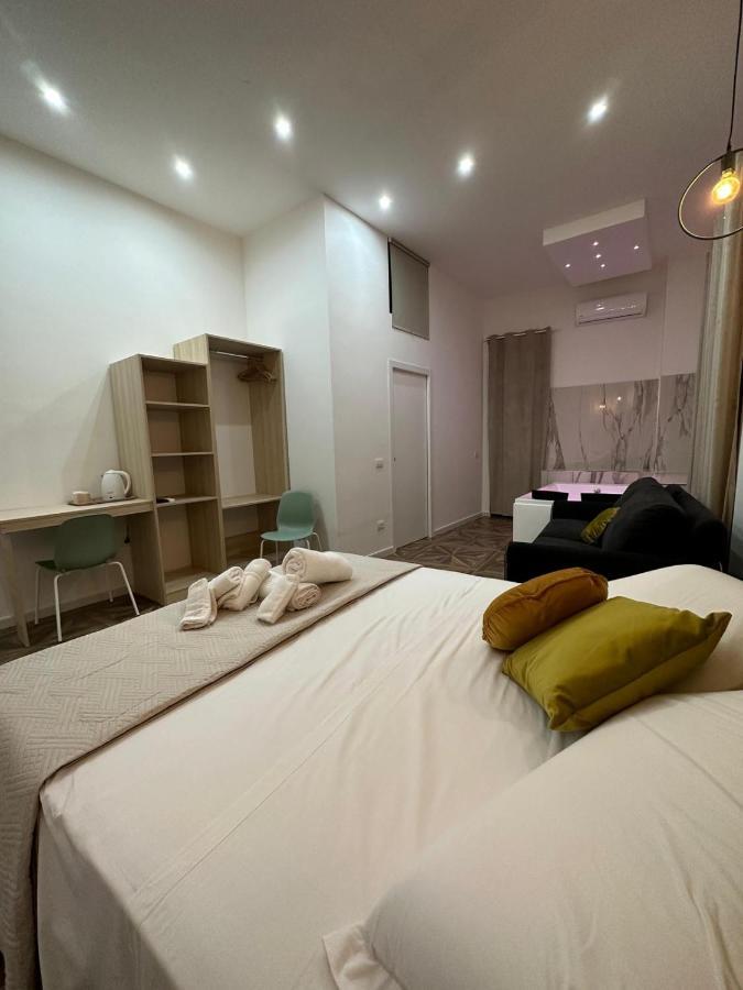San Ferdinando Suite Room Napoli Dış mekan fotoğraf