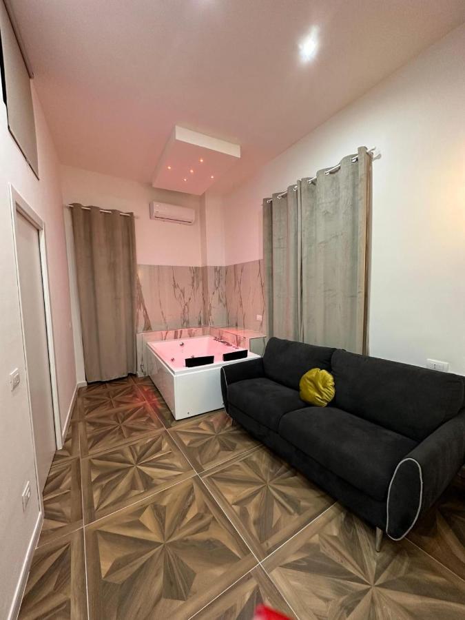 San Ferdinando Suite Room Napoli Dış mekan fotoğraf